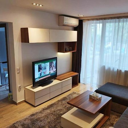 Cristal Metropolis Apartment Букурещ Екстериор снимка