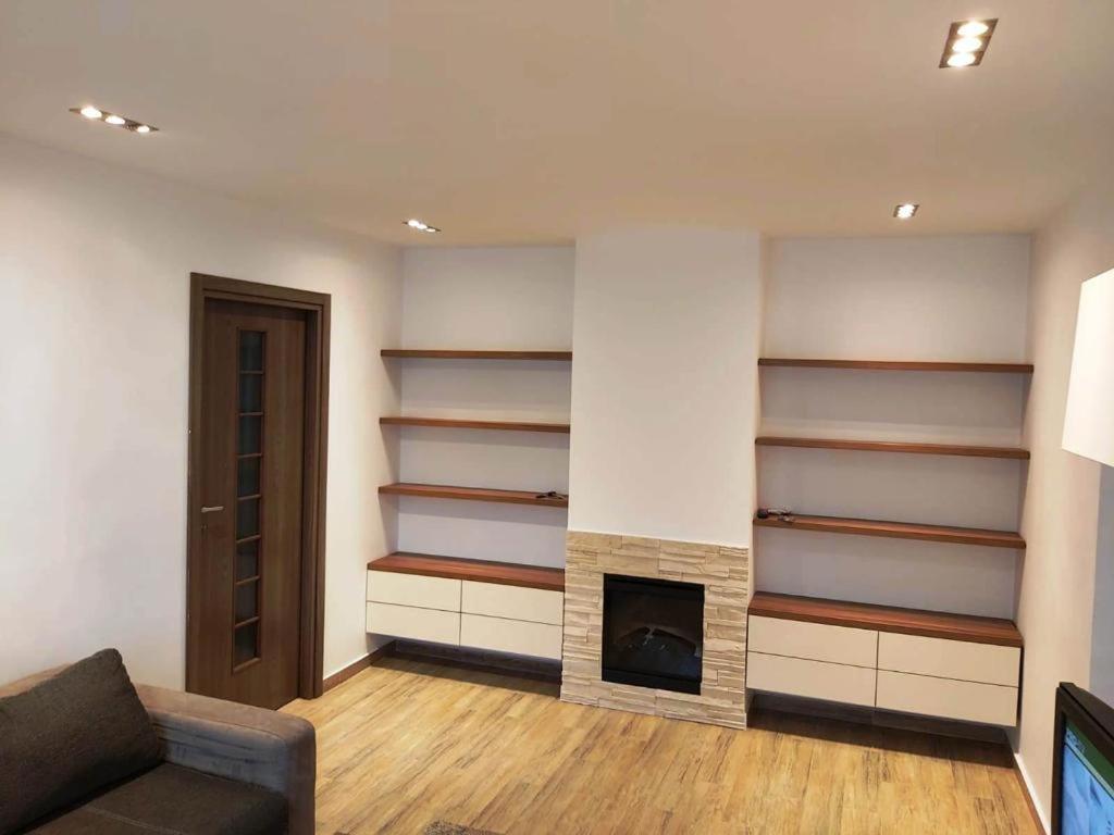 Cristal Metropolis Apartment Букурещ Екстериор снимка